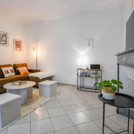 Дом отдыха Aux Deux Cheminees Chervey