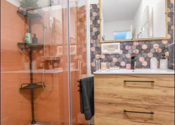 Aux Deux Cheminées Hébergement de vacances